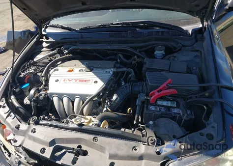 2005 Acura Tsx from USA, damaged, VIN JH4CL96805C013776